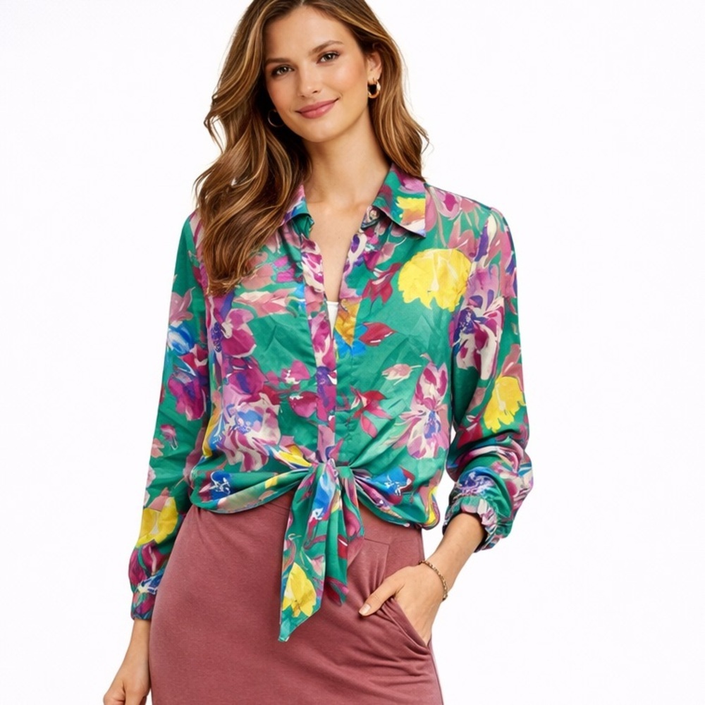🌺 COLORII Floral Tie-Front Blouse – Size P/S (Petite Small)